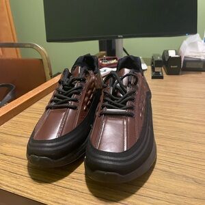Men's Brown Leather-Look Lace-Up Sneakers with Black Sole